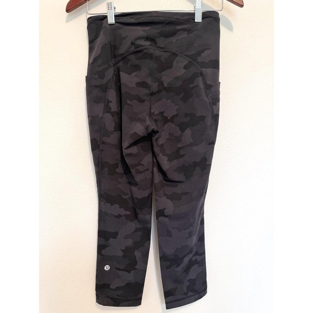lululemon Align™ High-Rise Crop 21" size 6 - Picture 3 of 8